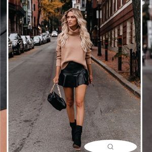 Faux leather mini skirt